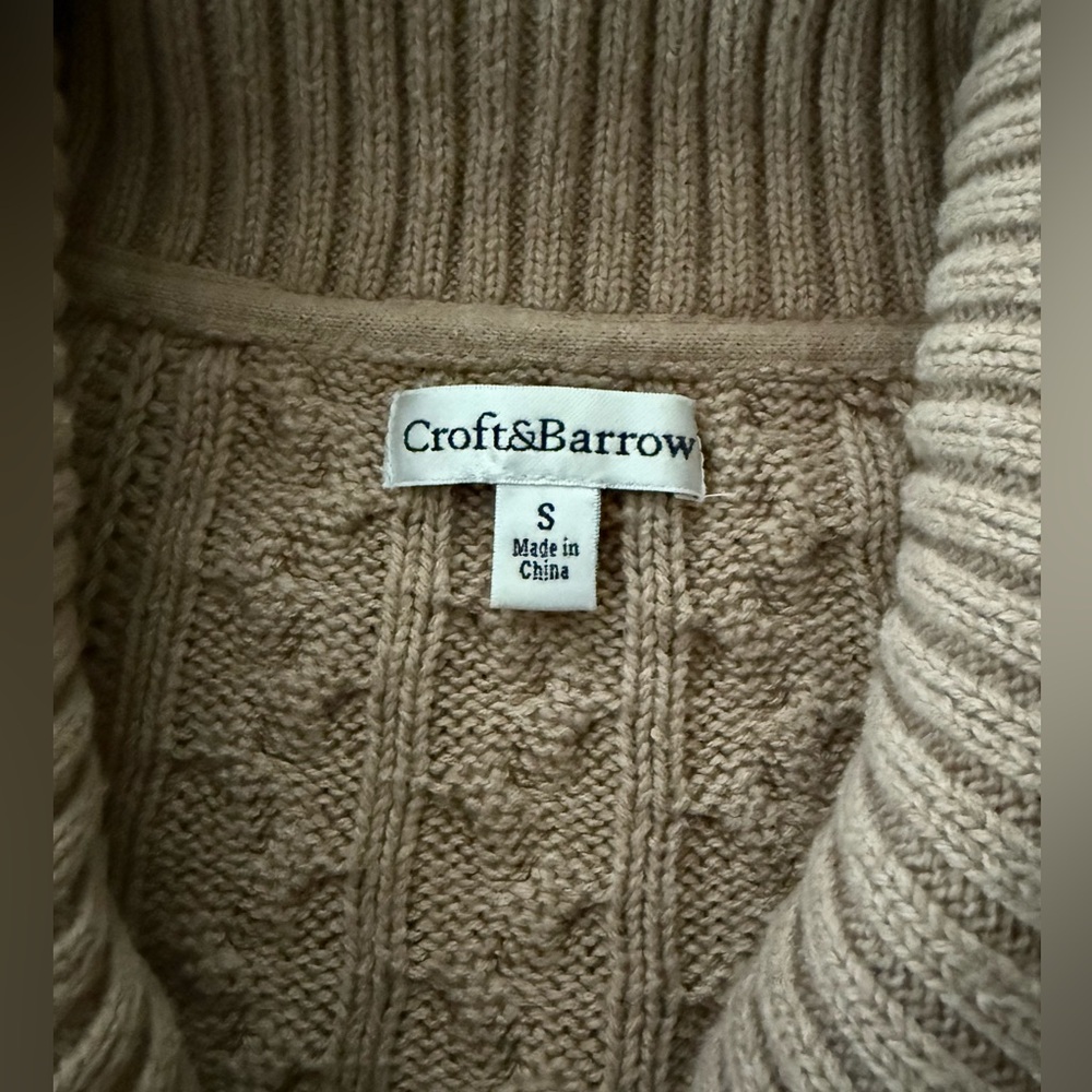 Ladies Tan Sweater - Picture 2 of 2